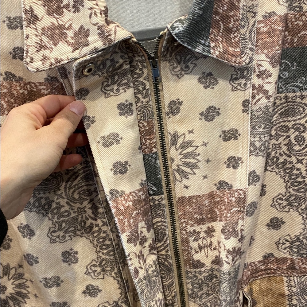 Taelynn Patchwork full zip Jacket in Beige, Rust & Olive size small - Picture 6 of 8
